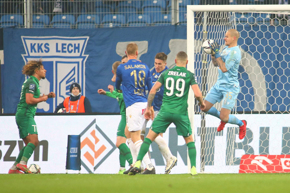 Lech Poznań - Warta Poznań 2:0. Derby Poznania. Skrót meczu, wideo