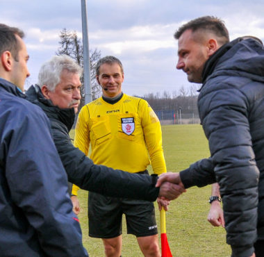 Bytovia Bytów - Warta Poznań 0:0. Trenerzy Petr Nemec i Adrian Stawski