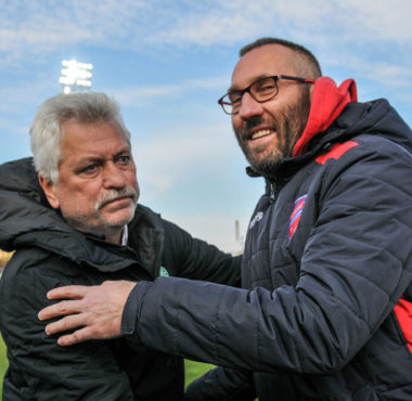 Raków Częstochowa - Warta Poznań. Trenerzy Petr Nemec (z lewej) i Marek Papszun