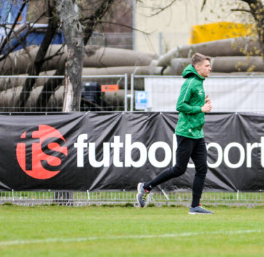 Adrian Laskowski (Warta Poznań)