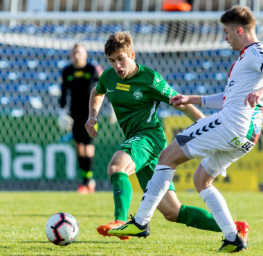 Artur Marciniak (Warta Poznań); fot. Adam Ciereszko