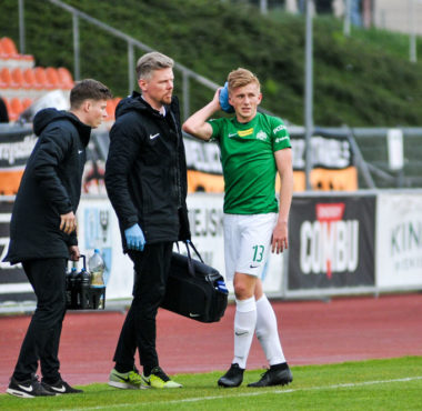 Grzegorz Szymusik w meczu Chrobry Głogów - Warta Poznań