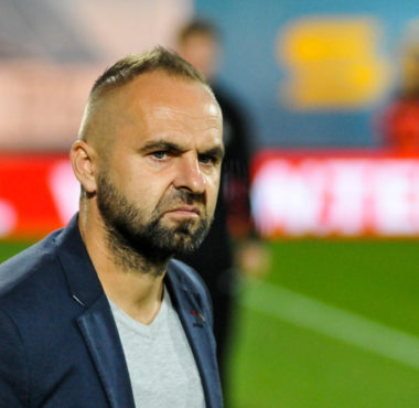 Bruk-Bet Termalica Nieciecza - Warta Poznań. Trener Piotr Tworek