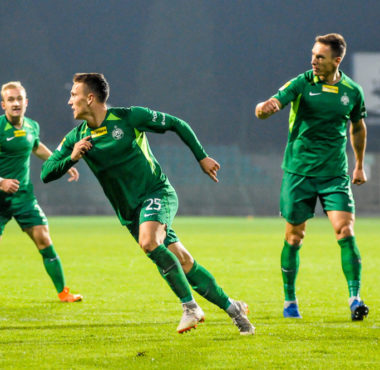 Sandecja Nowy Sącz - Warta Poznań 1:2. Gracjan Jaroch oraz Robert Janicki i Mateusz Kupczak