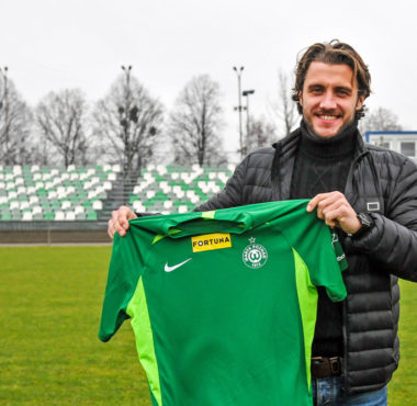 Mateusz Szczepaniak piłkarzem Warty Poznań