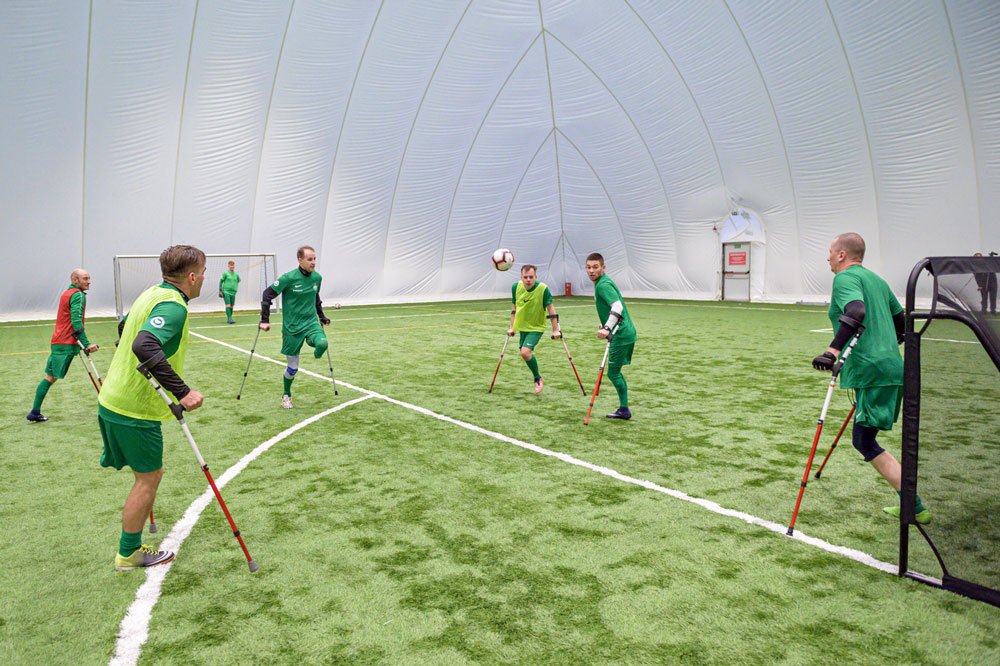 Trening zespołu amp futbolu Warty Poznań. Fot. Łukasz Woźny