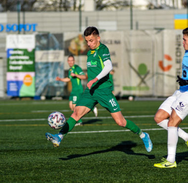 Stomil Olsztyn - Warta Poznań 2:1 w sparingu. Jakub Apolinarski