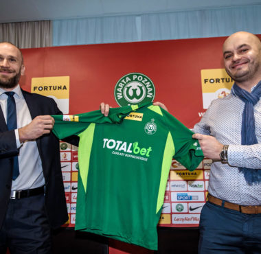 TOTALbet sponsorem strategicznym Warty Poznań. Bartłomiej Farjaszewski i Marcin Giera