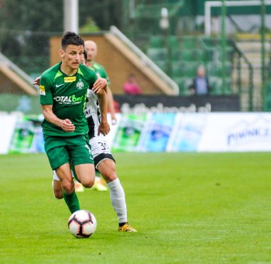 Warta Poznań - Sandecja Nowy Sącz 2:0. Jakub Apolinarski