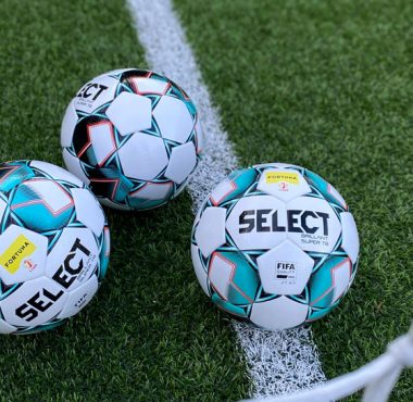 SELECT producentem oficjalnej piłki Fortuna 1 Ligi