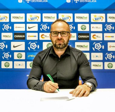 Nowy kontrakt trenera Piotra Tworka z Wartą Poznań