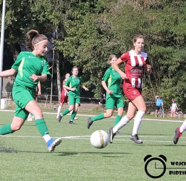 Warta Poznań - Ostrovia II Ostrów Wlkp. w IV lidze kobiet 1:1