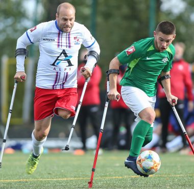 Drużyna amp futbolu Warty Poznań