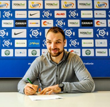 Nowy kontrakt kapitana Warty Poznań, Bartosza Kieliby
