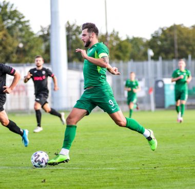 Mateusz Szczepanika odszedł z Warty Poznań