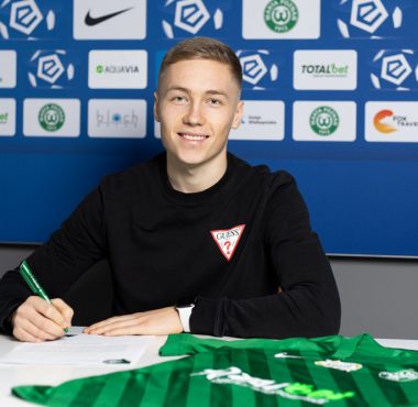 Mateusz Sopoćko piłkarzem Warty Poznań