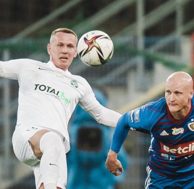 Piast Gliwice - Warta Poznań 0:1. Mateusz Kuzimski