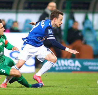 Warta Poznań - Lech Poznań 1:2. Jakub Kiełb