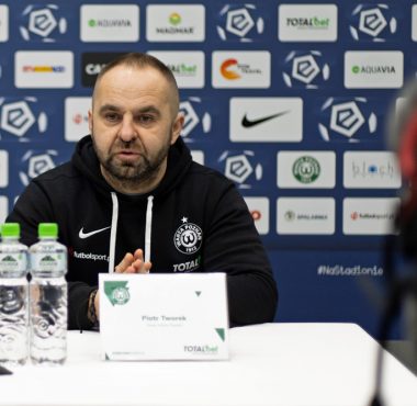 Trener Warty Poznań, Piotr Tworek