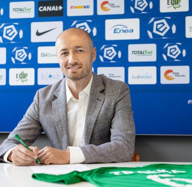 Łukasz Trałka podpisał kontrakt z Wartą Poznań do czerwca 2022