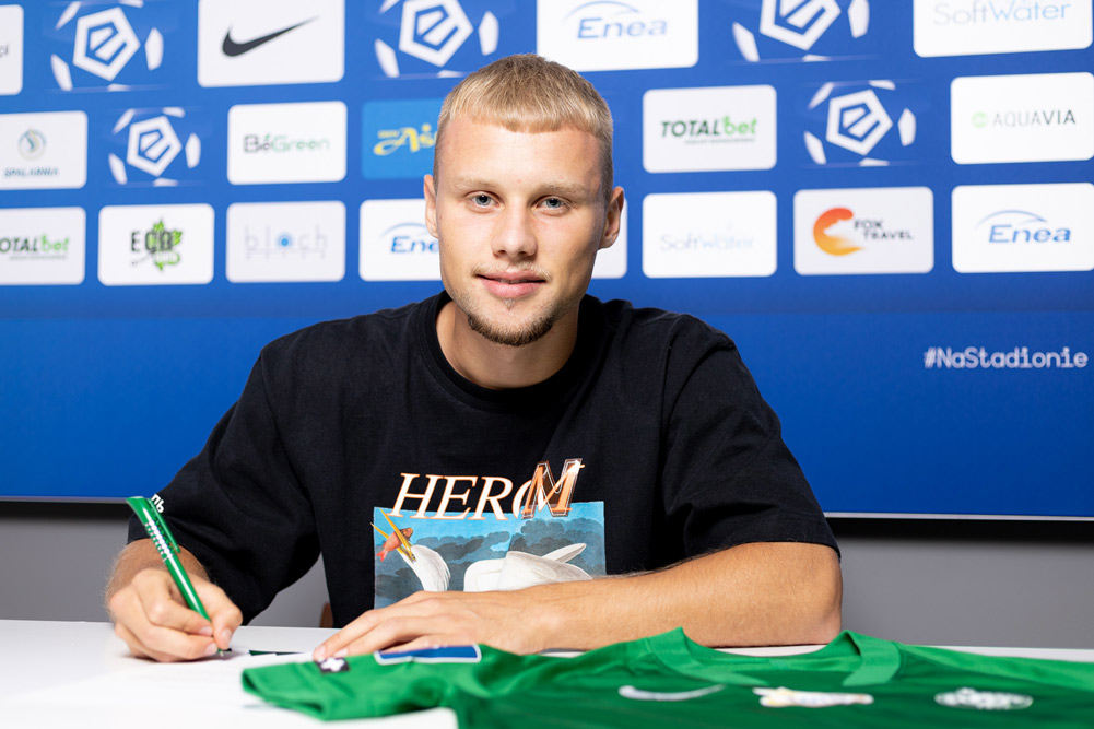 Szymon Czyż piłkarzem Warty Poznań