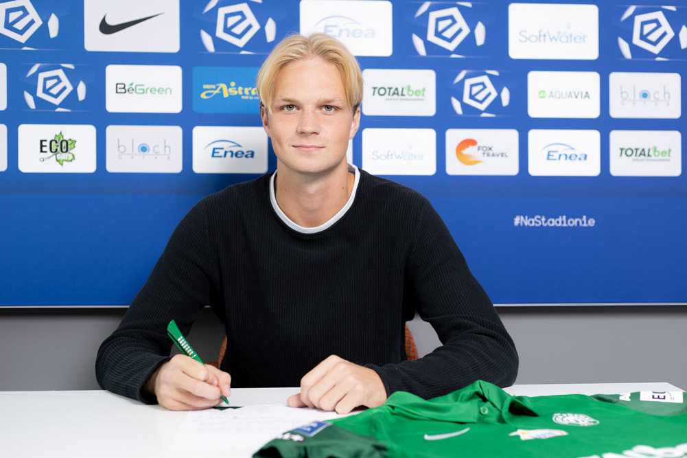 Mikołaj Rakowski podpisał kontrakt z Wartą Poznań