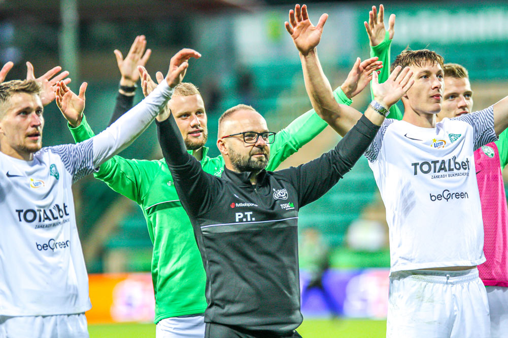 Górnik Łęczna - Warta Poznań 0:4. Trener Piotr Tworek