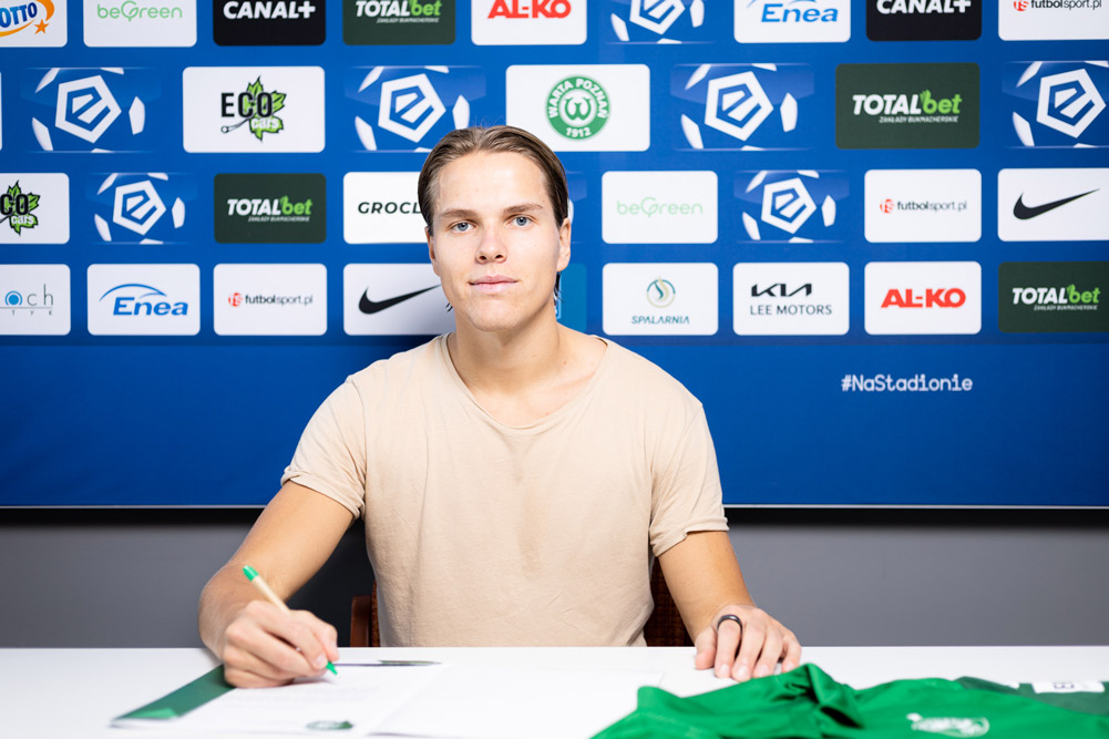 Niilo Mäenpää podpisał kontrakt z Wartą Poznań