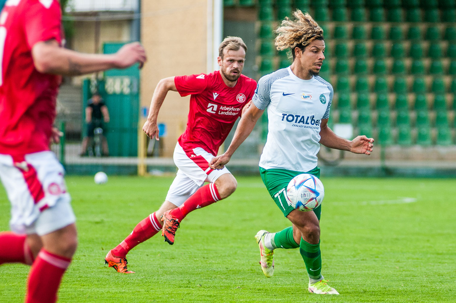 Warta Poznań - Aalborg BK 1:3 w sparingu. Jayson Papeau