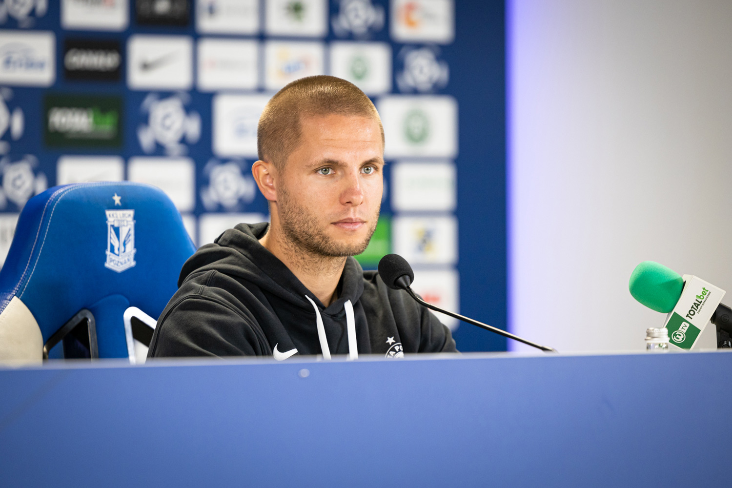 Warta Poznań - Lech Poznań 0:1. Opinie trenerów, trener Dawid Szulczek