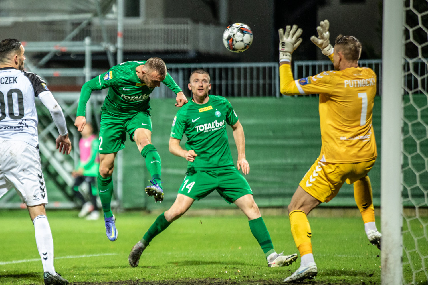 Sandecja Nowy Sącz - Warta Poznań 2:1 w Pucharze Polski. Jan Grzesik