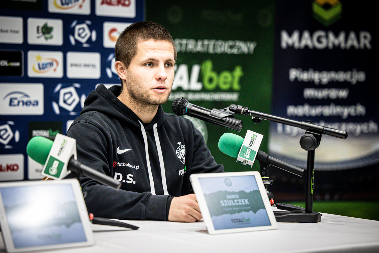 Warta Poznań - Miedź Legnica 1:1. Trener Dawid Szulczek