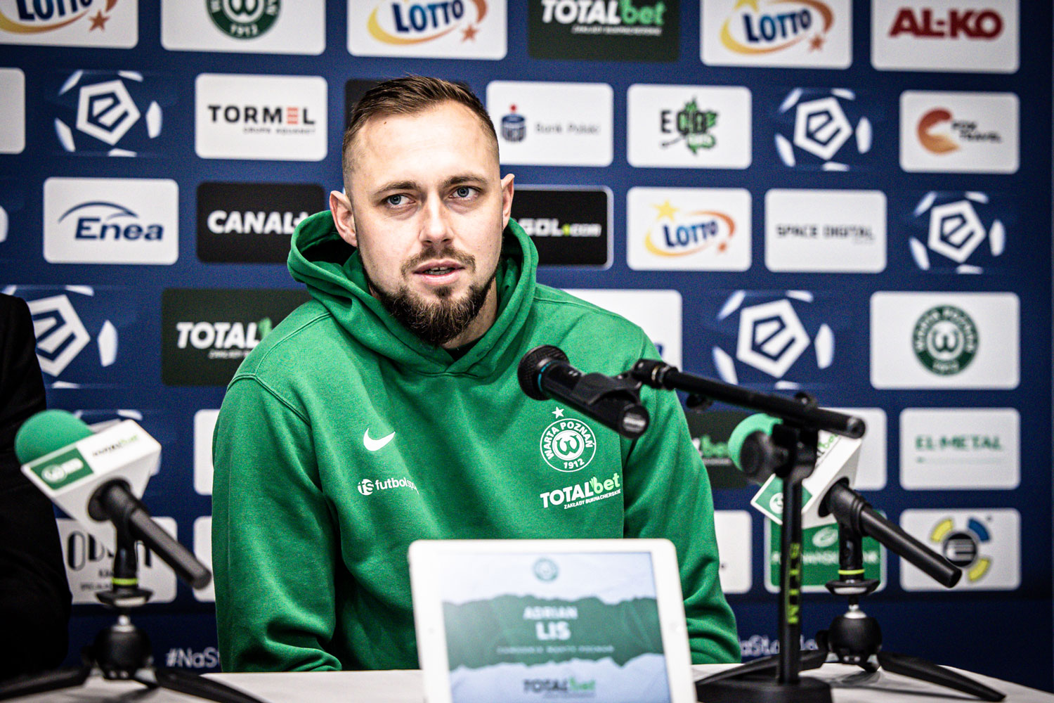 Warta Poznań - Cracovia 0:0. Adrian Lis