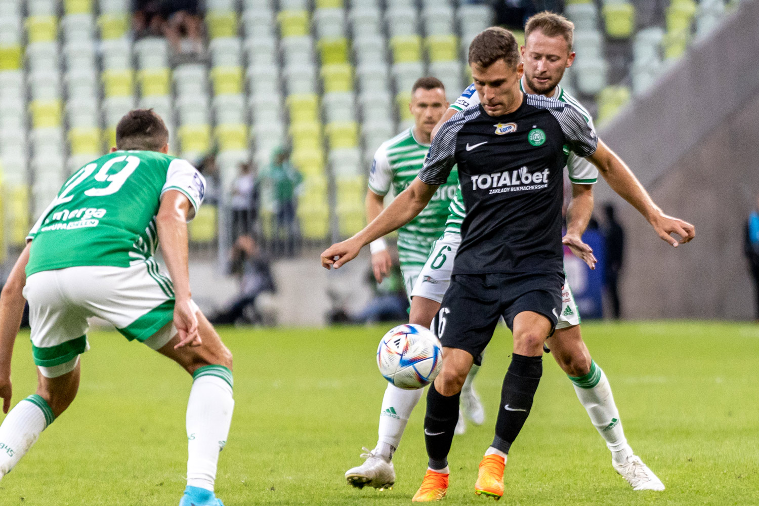 Lechia Gdańsk - Warta Poznań. Miguel Luis