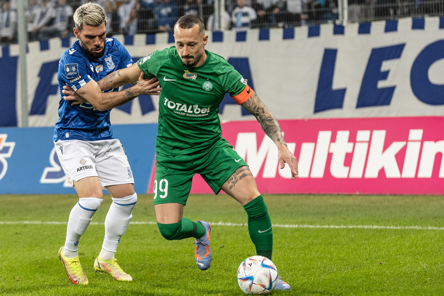 Lech Poznań - Warta Poznań 2:0. Adam Zrelak, skrót meczu